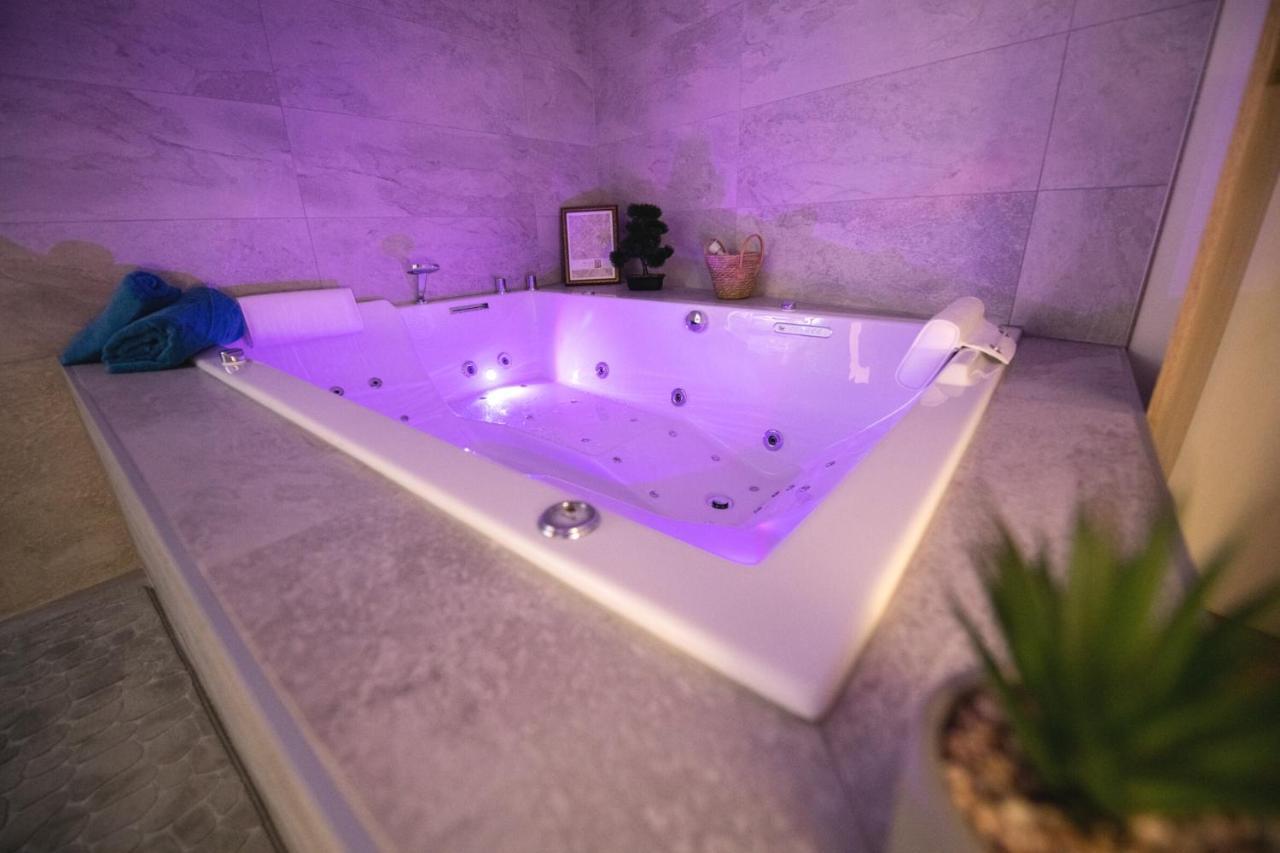 Lova Spa Saint-Etienne Exterior photo